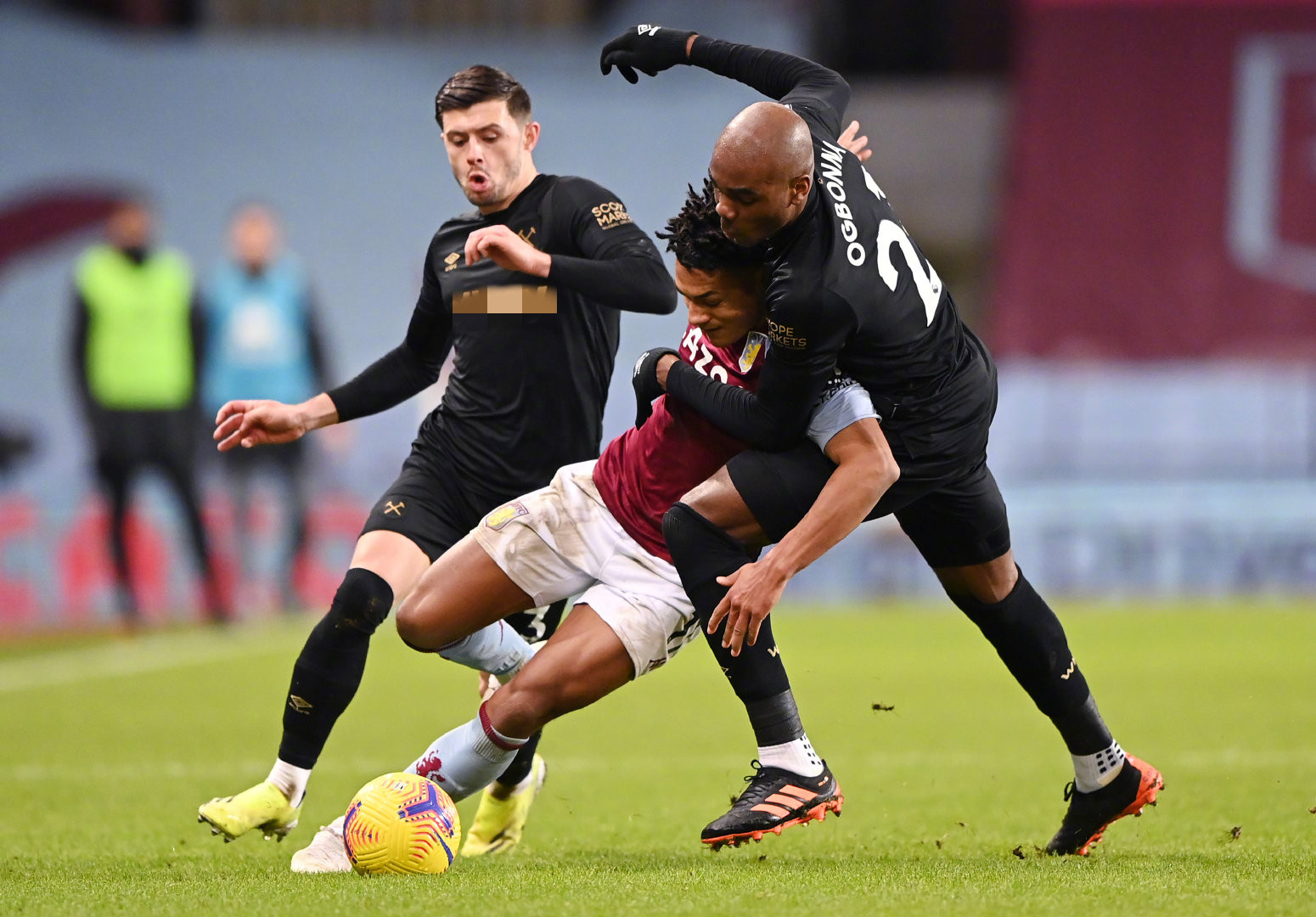 连续打进三 连续打进三