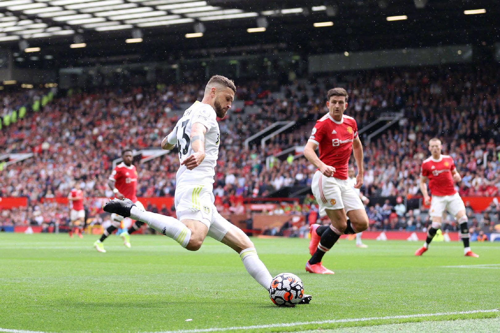 对年轻球员 对年轻球员